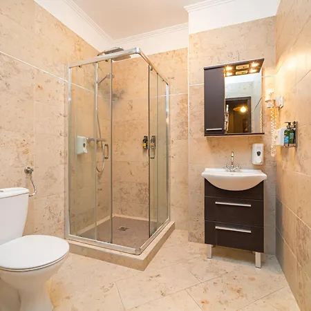 Hotel Komlo 4*