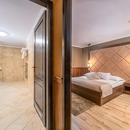 Hotel Komlo 4*