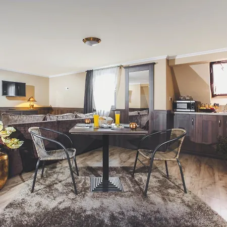 Hotel Komló