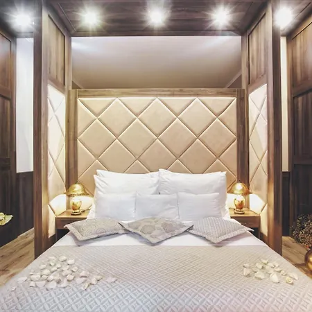 Hotel Komlo 4*