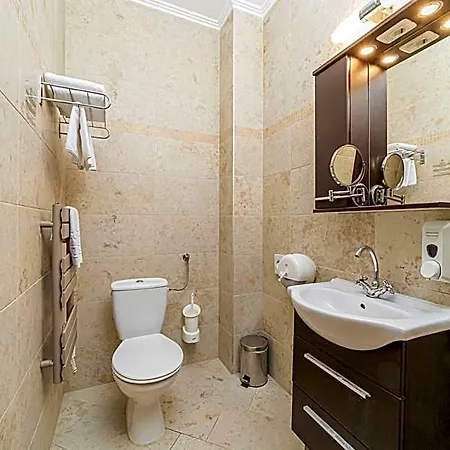 Hotel Komlo 4*