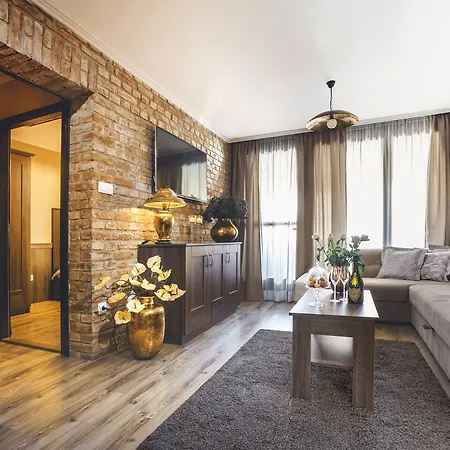 Komlo Hotel Gyula